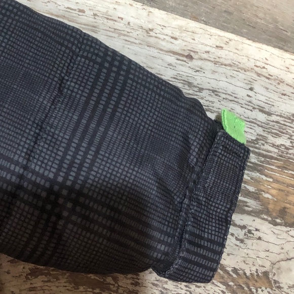 London Fog Gray Plaid Fleece Lined Puffer Jacket 24M - Picture 3 of 7